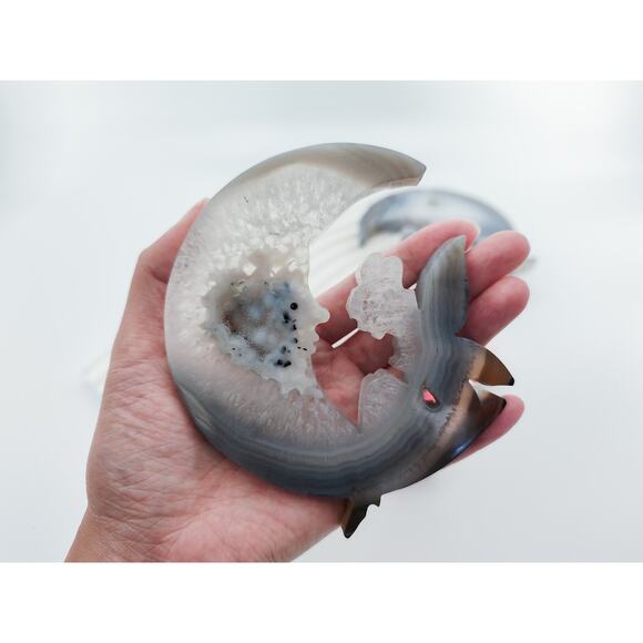 Druzy Agate Fairy on the Moon Crystal Carving - Picture 10 of 12